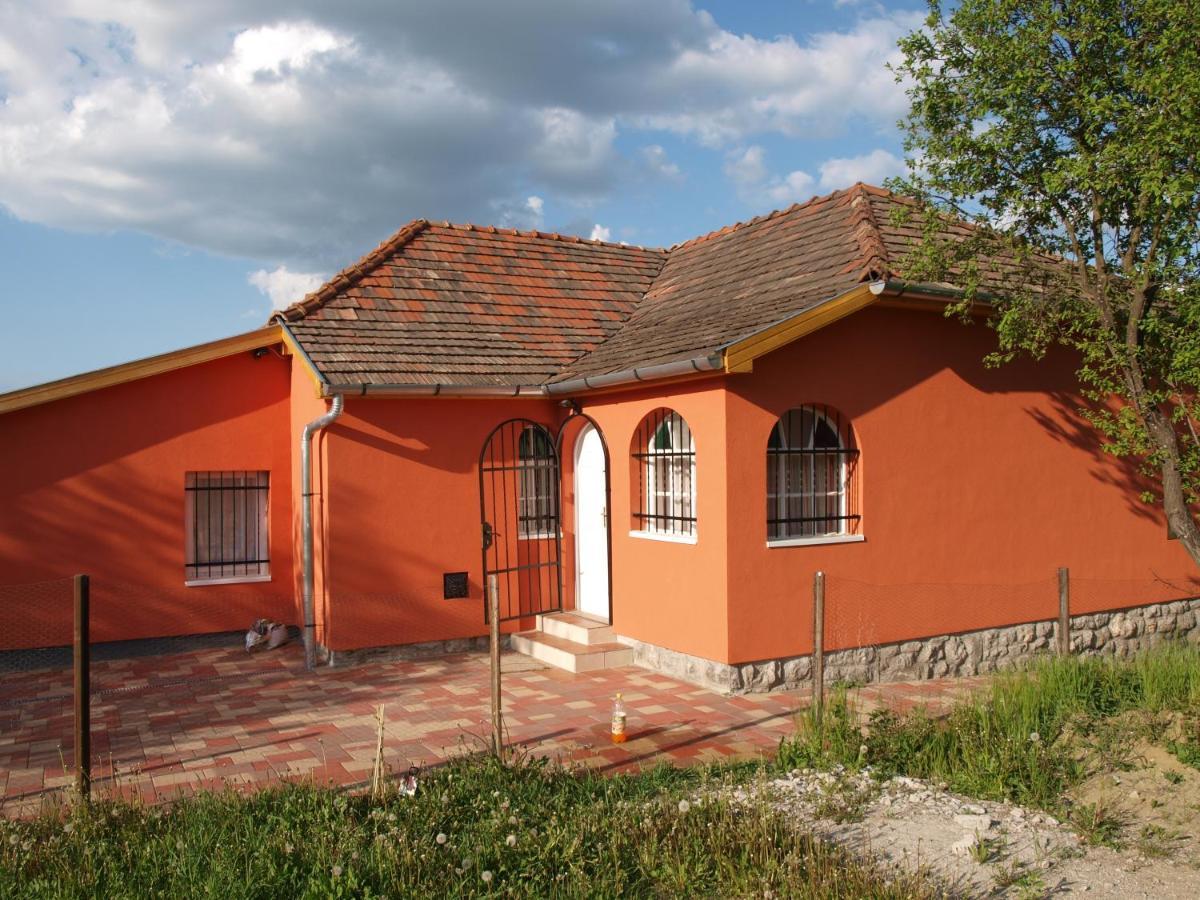 Villa Rozsa Haz Csernely Esterno foto